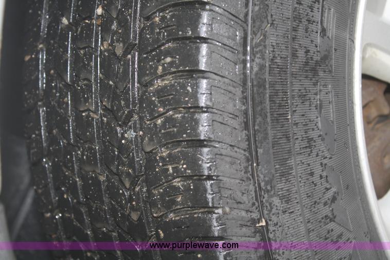 image for item G5268 2007 Ford Escape XLT