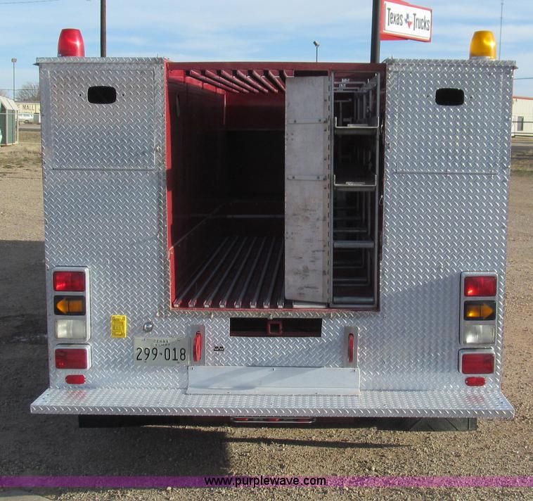 image for item G5639 1977 Seagrave SR-20788 firetruck