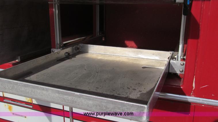 image for item G5639 1977 Seagrave SR-20788 firetruck