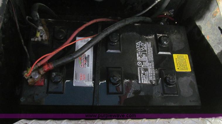 image for item G5639 1977 Seagrave SR-20788 firetruck