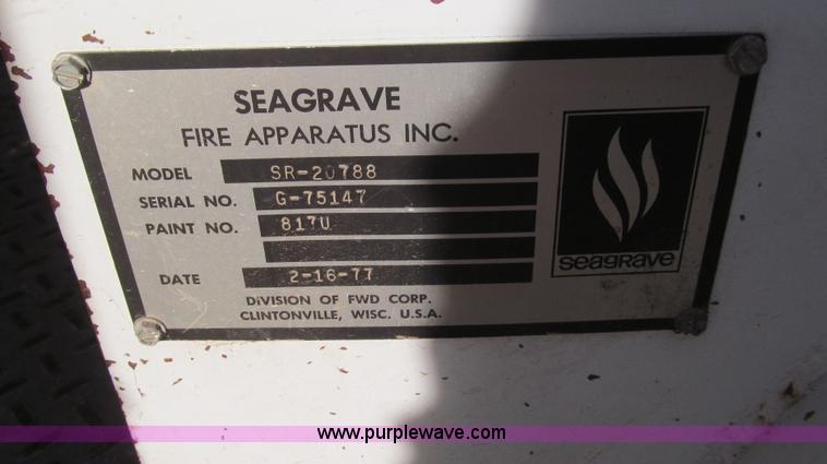 image for item G5639 1977 Seagrave SR-20788 firetruck
