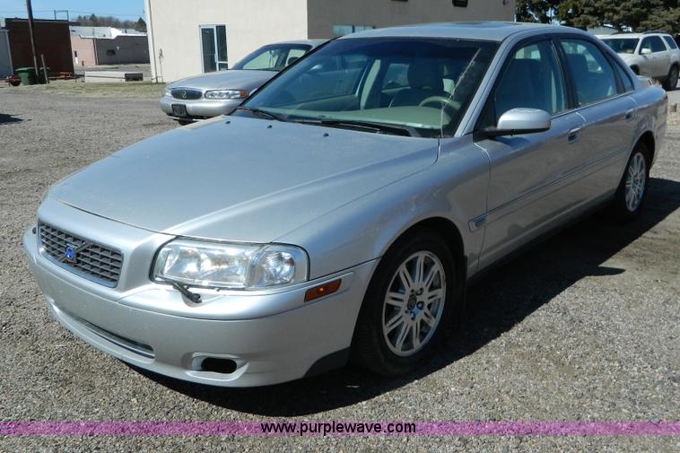 image for item G7790 2004 Volvo S80