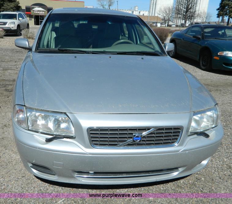 image for item G7790 2004 Volvo S80