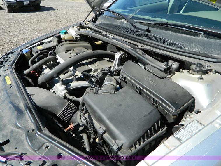 image for item G7790 2004 Volvo S80