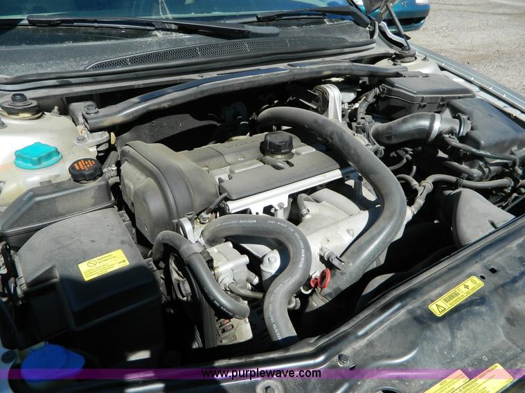 image for item G7790 2004 Volvo S80