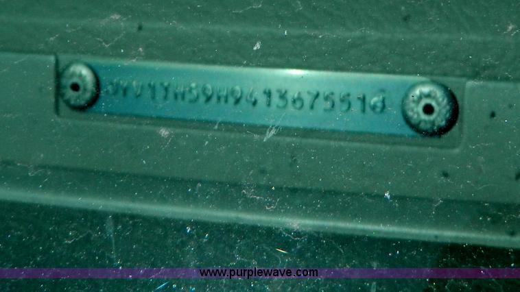 image for item G7790 2004 Volvo S80