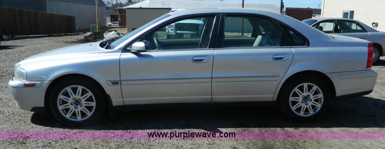 image for item G7790 2004 Volvo S80