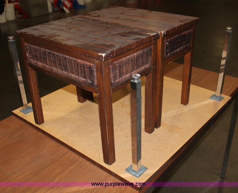 image for item M9219 Tapered conference table