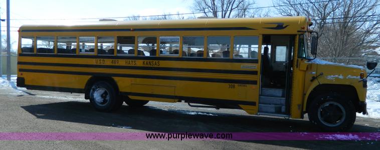 image for item W9216 1986 International Blue Bird bus
