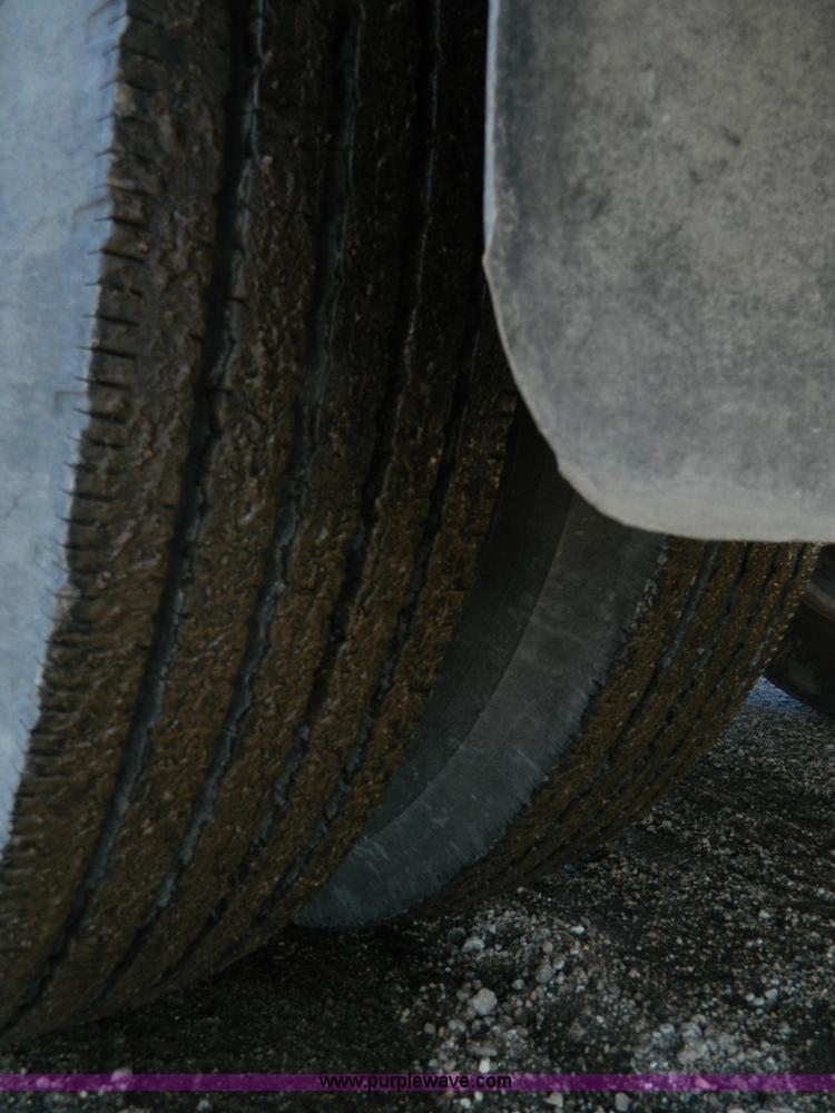 image for item W9216 1986 International Blue Bird bus