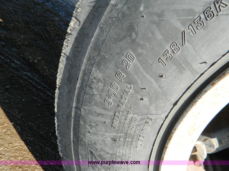 image for item W9216 1986 International Blue Bird bus