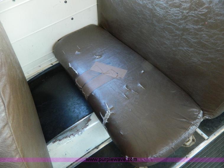 image for item W9216 1986 International Blue Bird bus