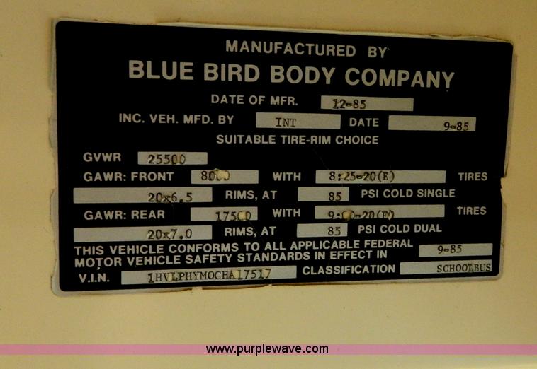 image for item W9216 1986 International Blue Bird bus