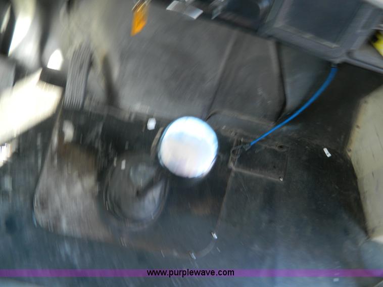 image for item W9216 1986 International Blue Bird bus