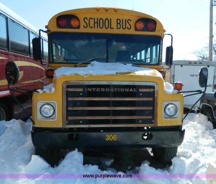 image for item W9217 1985 International Blue Bird bus