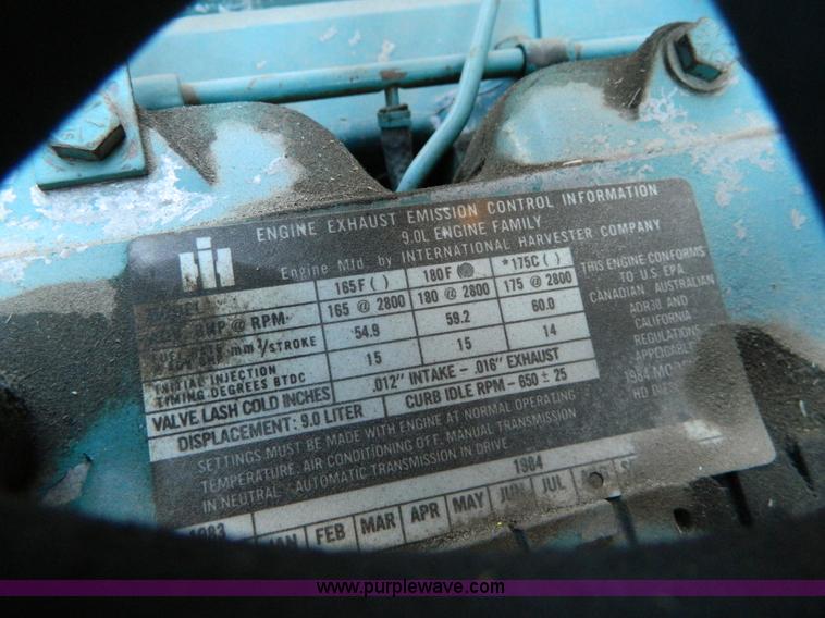 image for item W9217 1985 International Blue Bird bus