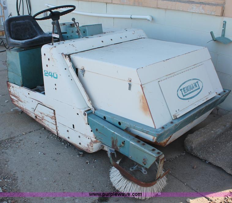 image for item W9270 1973 Tennant 240 sweeper