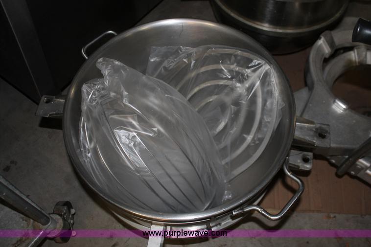 image for item W9438 Hobart HLB00 mixer