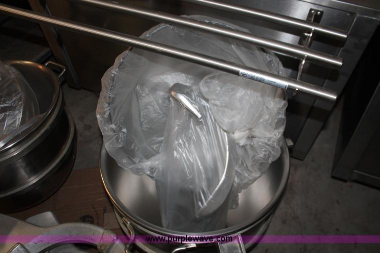 image for item W9438 Hobart HLB00 mixer