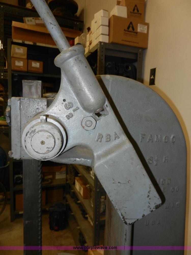 Famco 3 1/2X arbor press in Manhattan, KS Item X9038 sold Purple Wave