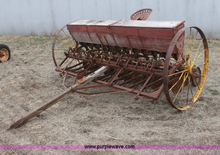 image for item AA9127 International drill