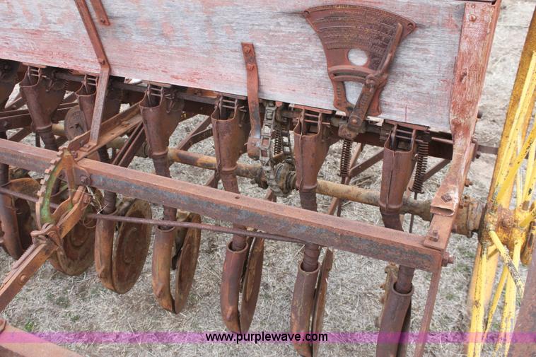 image for item AA9127 International drill