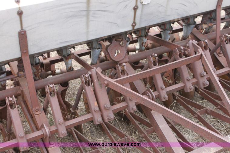 image for item AA9129 13 row alfalfa drill