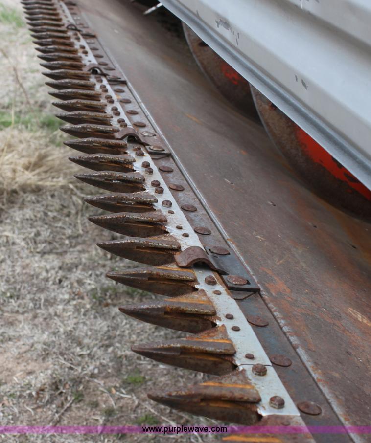 image for item AA9131 Allis Chalmers Gleaner L combine