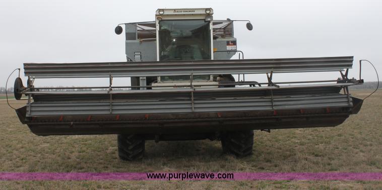 image for item AA9132 Allis Chalmers Gleaner L corn soybean special combine