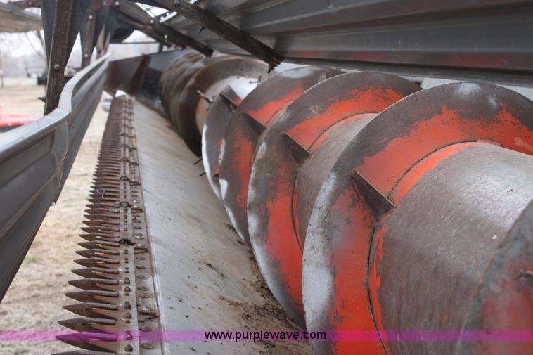 image for item AA9132 Allis Chalmers Gleaner L corn soybean special combine