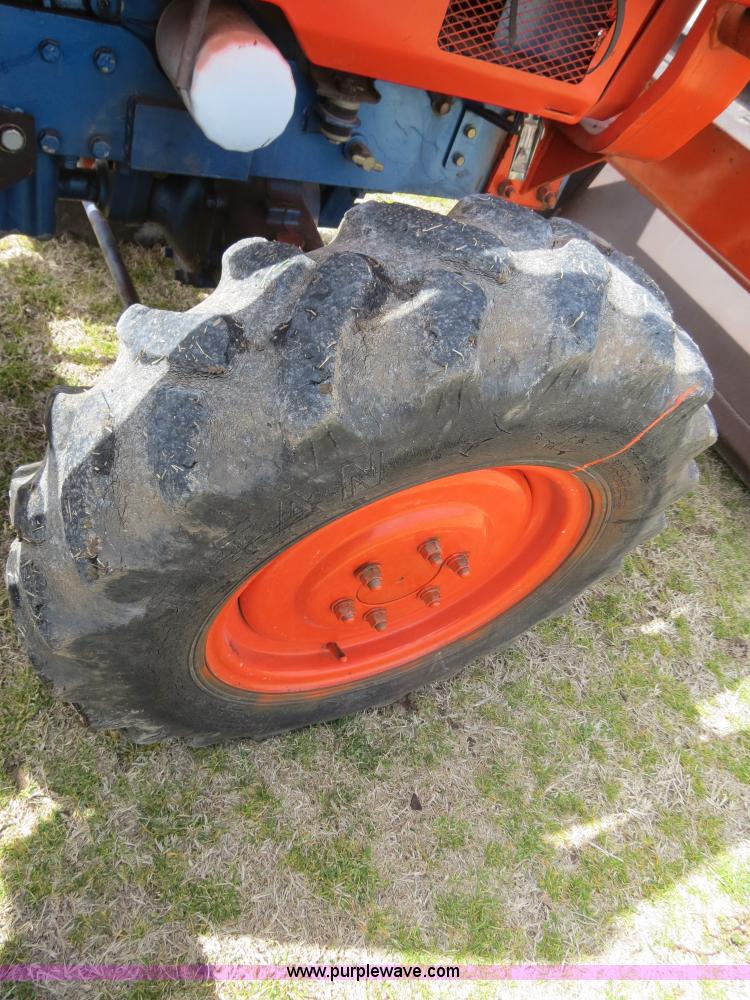 image for item B4678 2002 Kioti LK3054 MFWD tractor