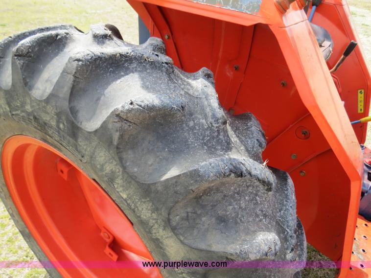 image for item B4678 2002 Kioti LK3054 MFWD tractor