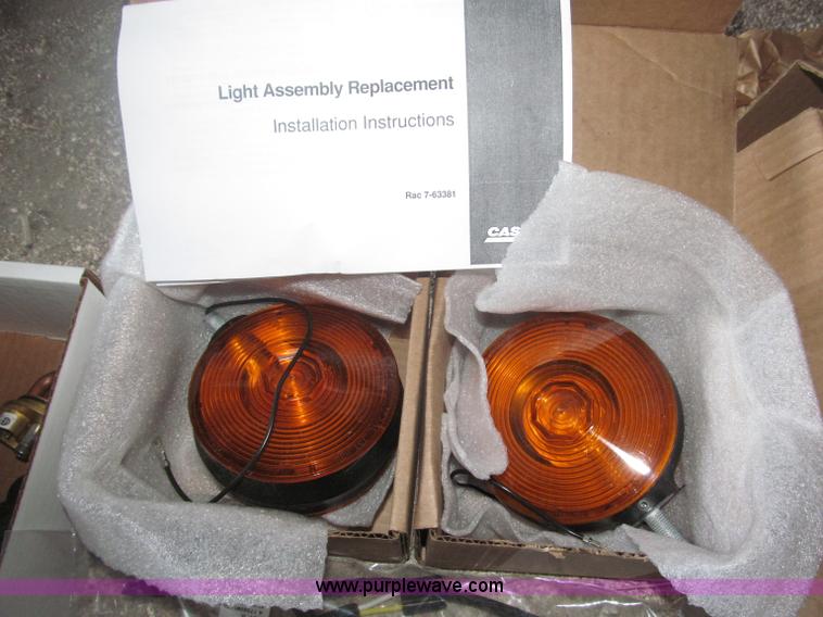 image for item B5420 1975 International F1066 row crop tractor