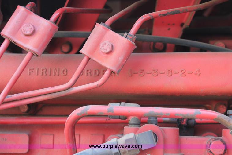 image for item E2997 1972 International Farmall 1066 tractor