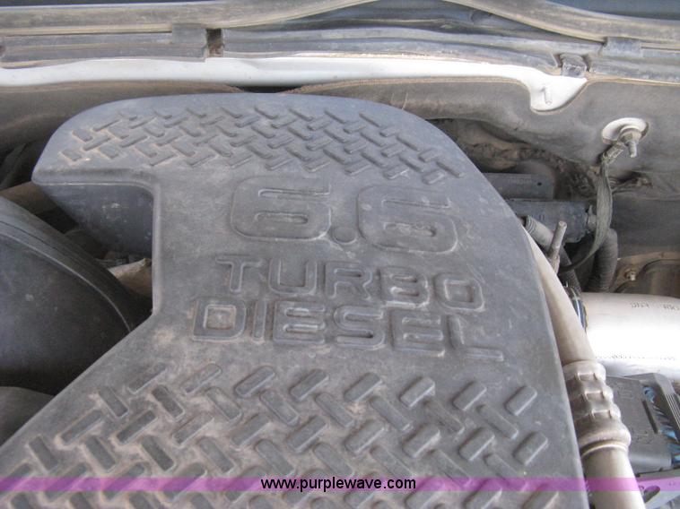 image for item E3153 2007 Chevrolet Silverado Classic 2500HD LT pickup truck