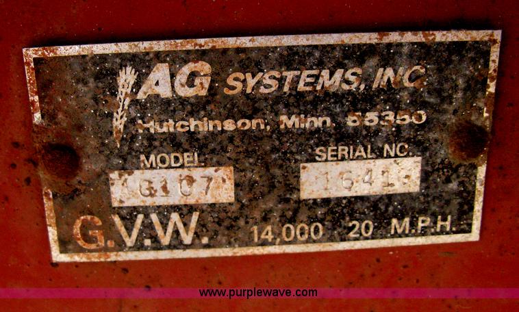 image for item E3225 Anhydrous ammonia tank