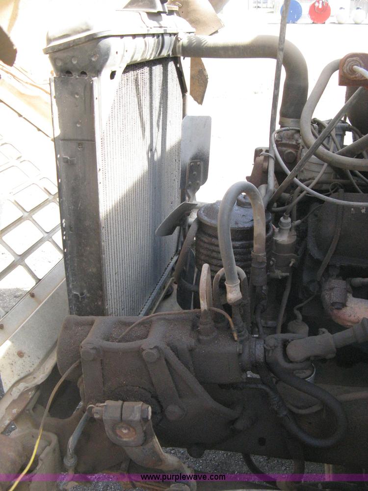 image for item E3226 1974 Ford 700 tender truck