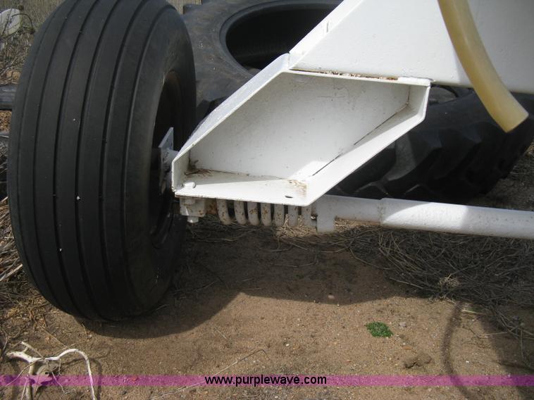 image for item E3228 Anhydrous ammonia tank