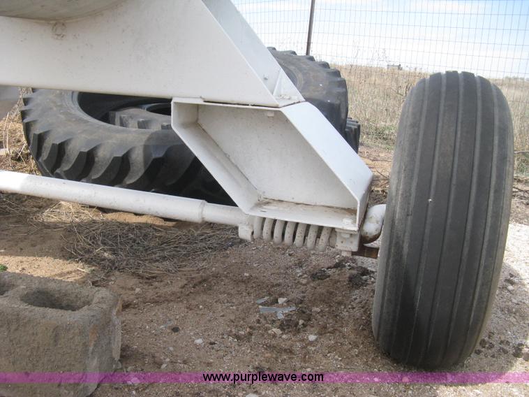 image for item E3228 Anhydrous ammonia tank