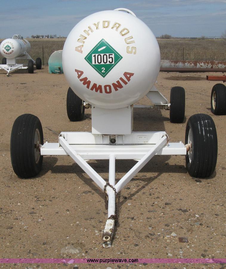 image for item E3230 Anhydrous ammonia tank
