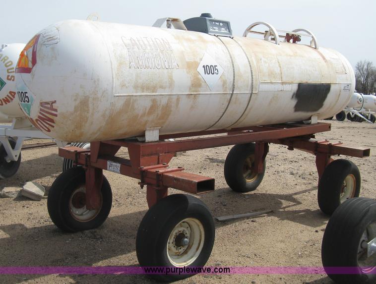 image for item E3231 Anhydrous ammonia tank