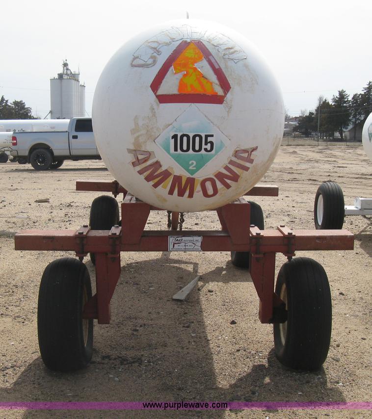 image for item E3231 Anhydrous ammonia tank