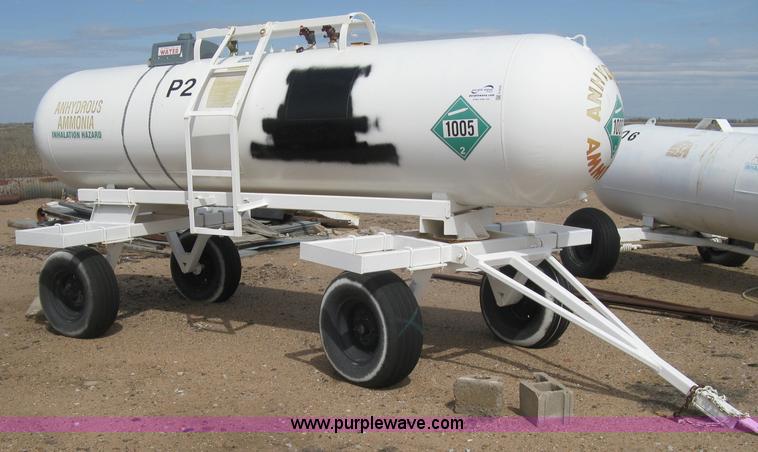image for item E3232 Anhydrous ammonia tank
