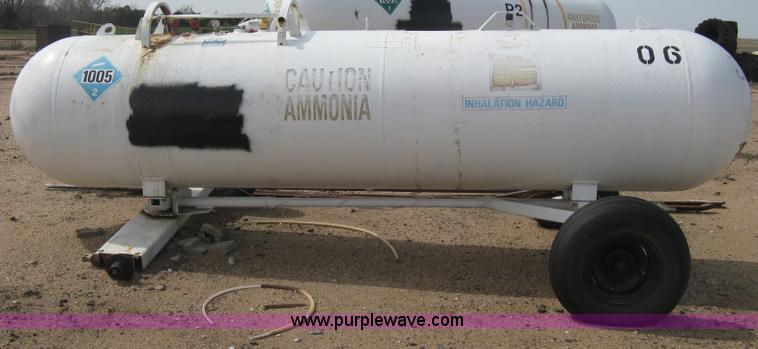image for item E3233 Anhydrous ammonia tank
