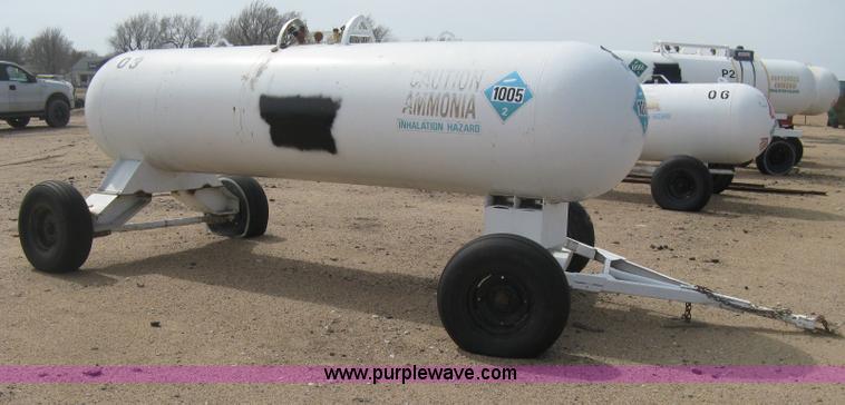 image for item E3234 Anhydrous ammonia tank