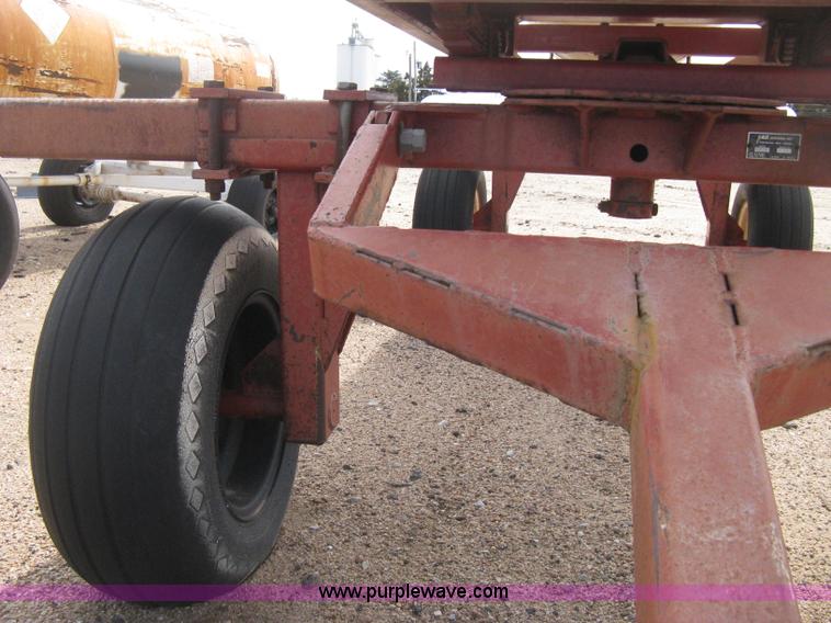 image for item E3235 Anhydrous ammonia tank