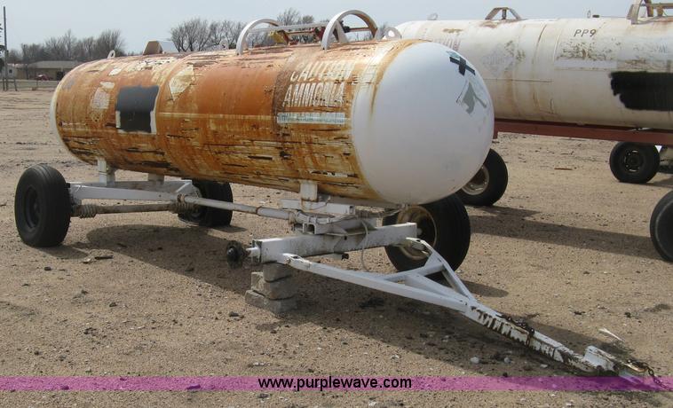 image for item E3236 Anhydrous ammonia tank