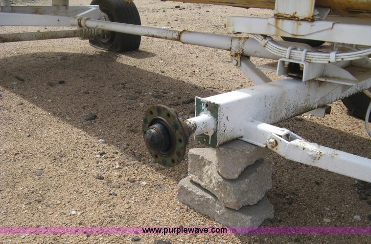 image for item E3236 Anhydrous ammonia tank