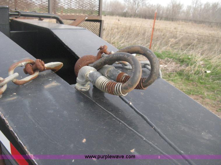 image for item E3240 2002 Neville sprayer trailer