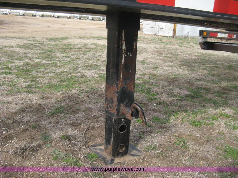 image for item E3240 2002 Neville sprayer trailer